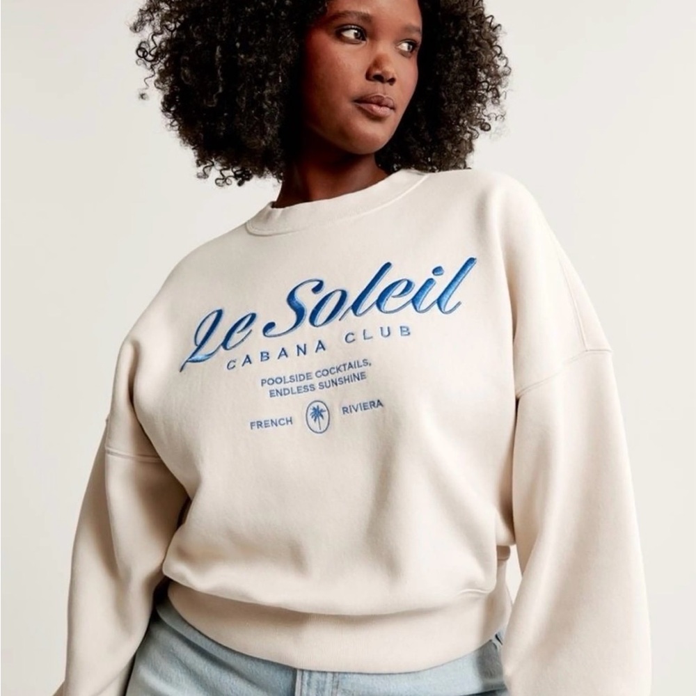 Abercrombie & Fitch Le Soleil Cabana Club Cream Sweatshirt (SOLD OUT)